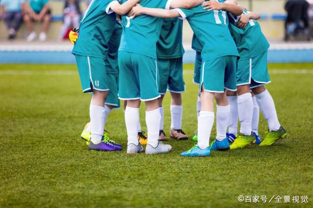 多瑙河枯水下出土二战遗骸，两名德军士兵被发现