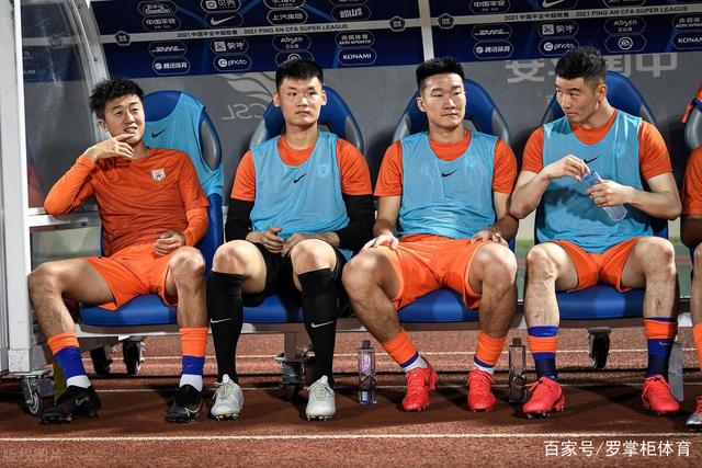 斯卢茨基：在申花收获圆满，我无愧为最成功的教练